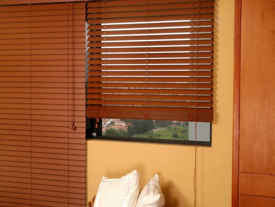 Persiana de madera en Tol2Jávea