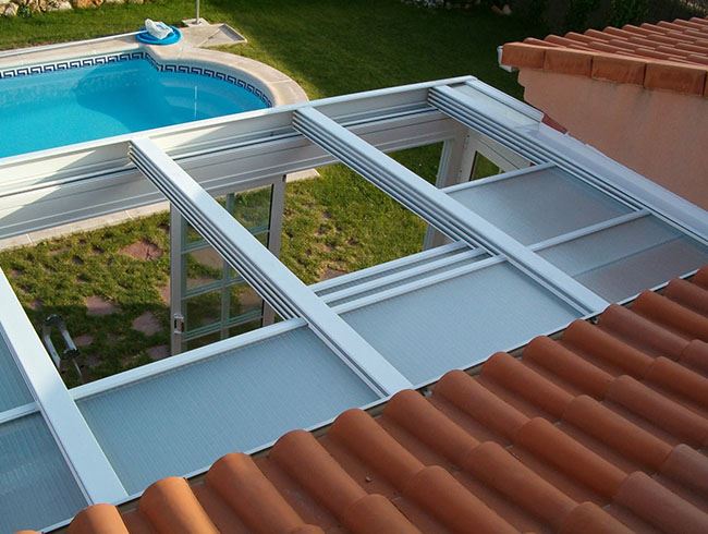 Una casa con un techo de Tol2Jávea