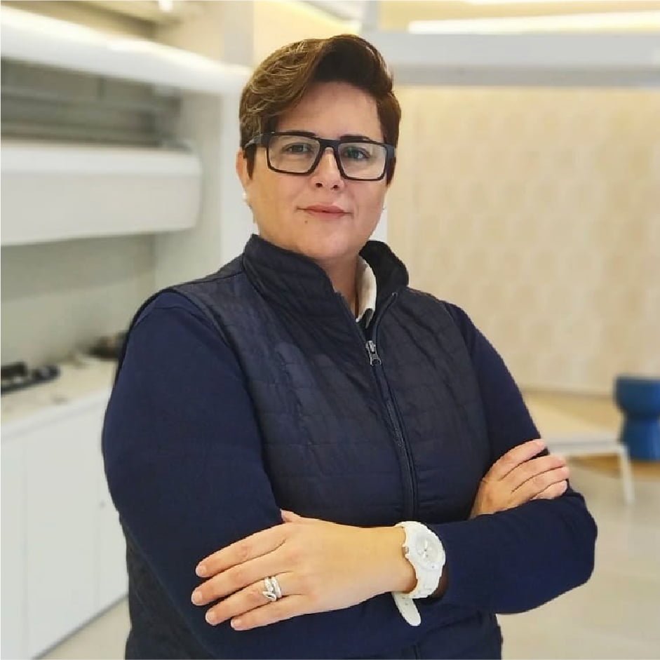 Contable y administrativa de la empresa Tol2Jávea