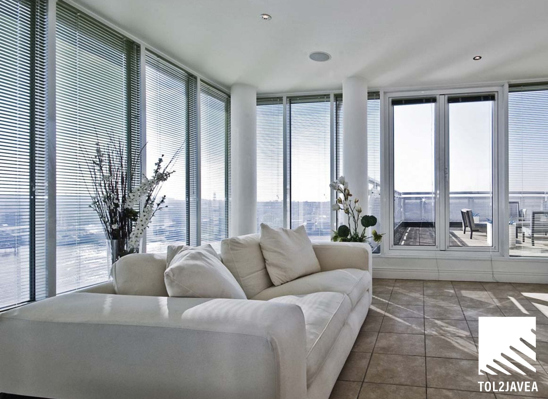 xr:d:DAGBQnX06do:22,j:6735556846643163642,t:24040211